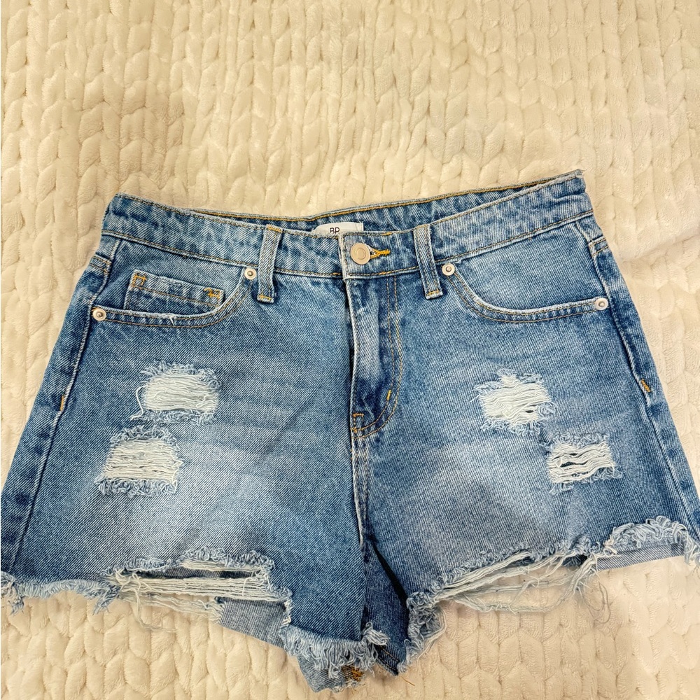 Medium wash Blue Denim Shorts size 28
